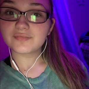 Meet your Posher, Megan